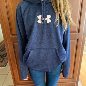 Under armour sweatshirt